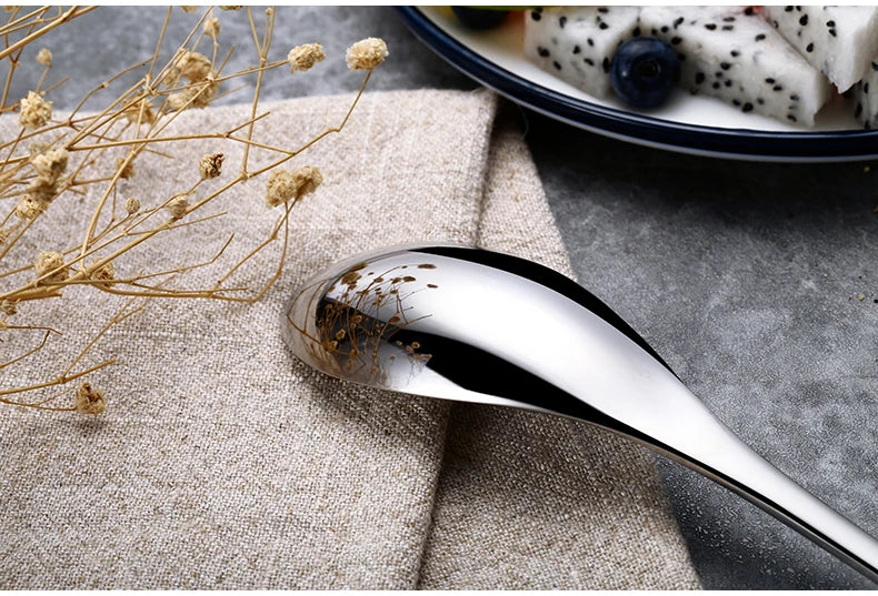 Belvara Stainless Steel Cutlery Set, Silver Collection | Orntli