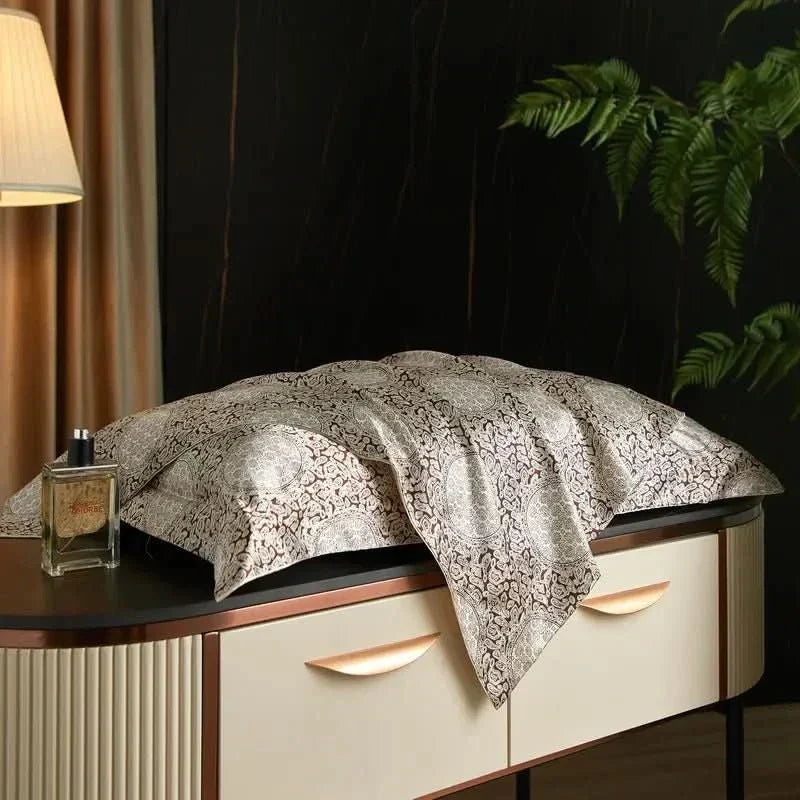 SilkHaven Mulberry-silkeputevar Pustende for luksussovere og hudkomfort