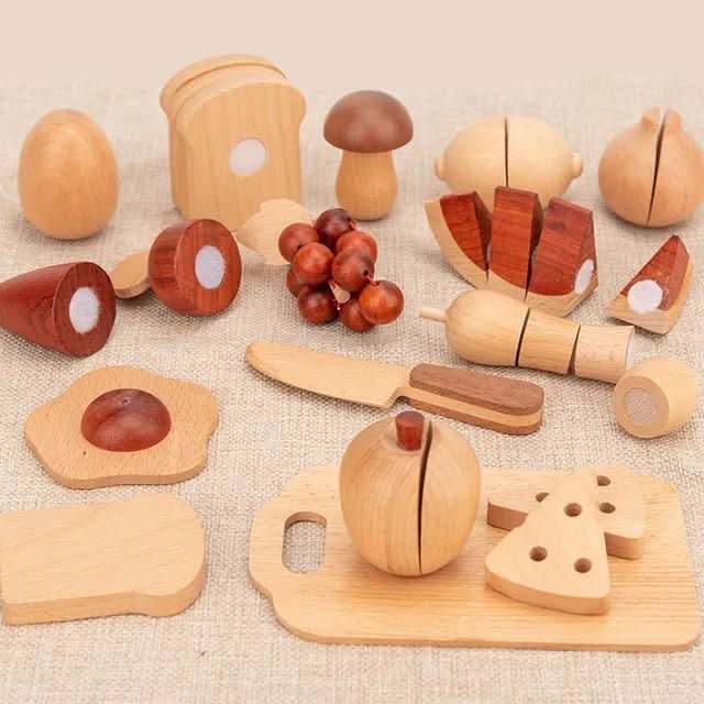Cuisine en bois EverForest pour enfants avec design tronc d'arbre, bois sûr et non toxique, dès 3 ans