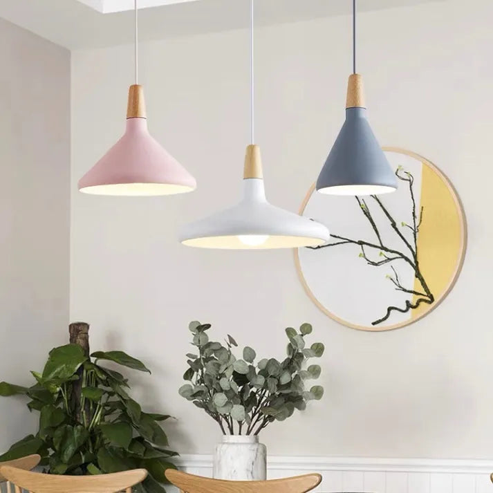Lumiere | Kúpos Macaron Inspirálta Fém Függeszték