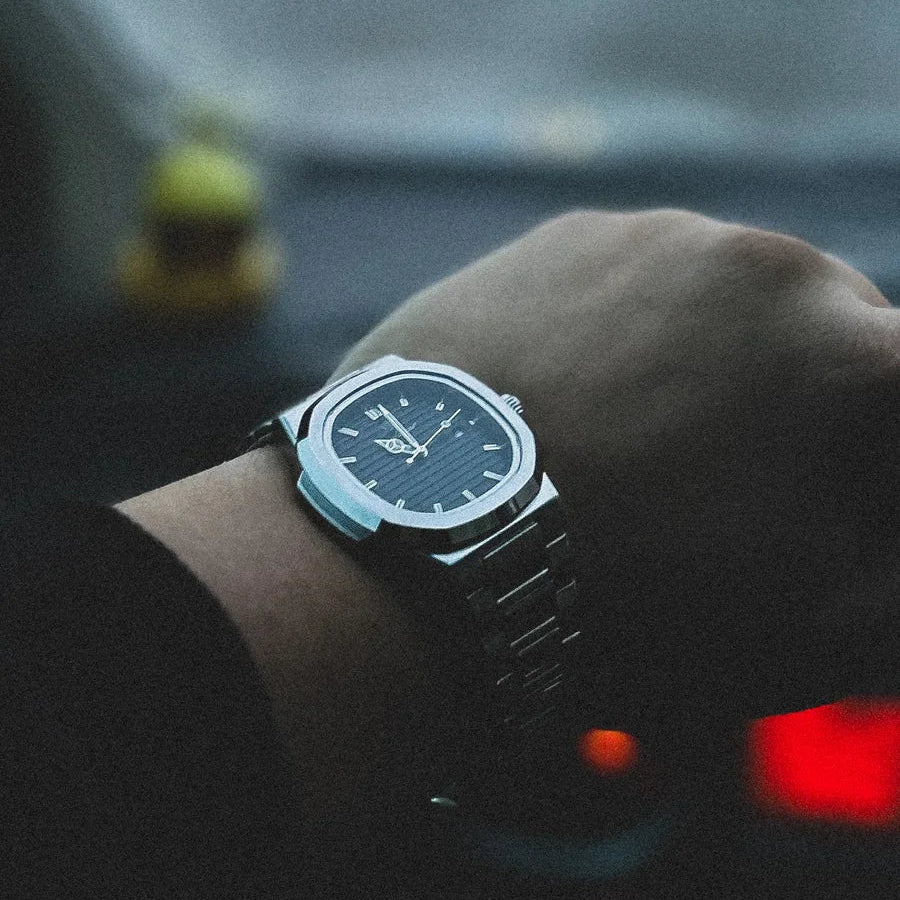 Nautilus 41mm Case Timepiece For Classic Everyday Wear