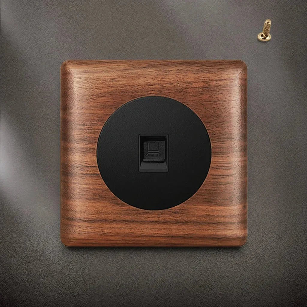 Interruttore in legno di noce dallo stile retrò con indicatore LED WalnutSwitch