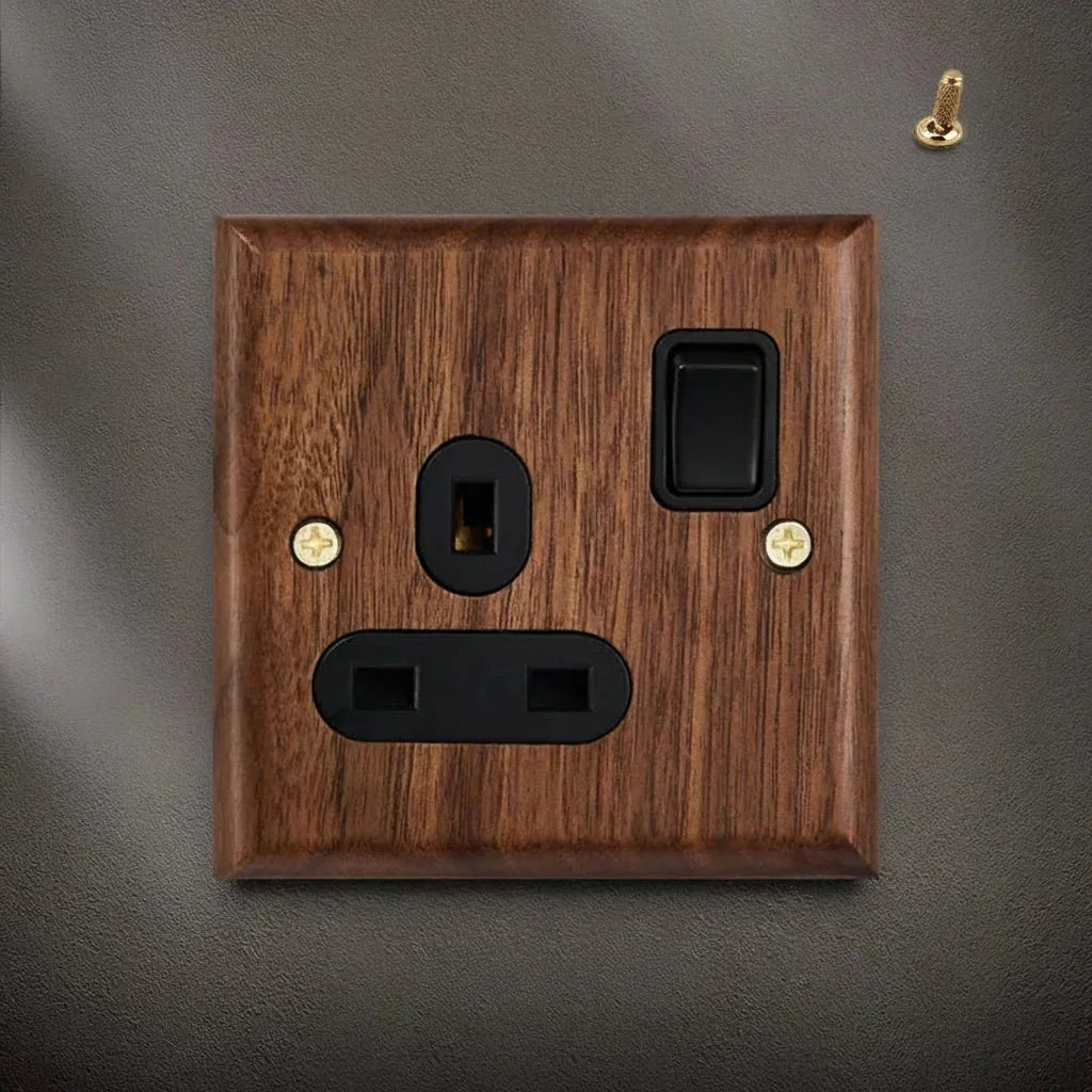 Interruttore in legno di noce dallo stile retrò con indicatore LED WalnutSwitch