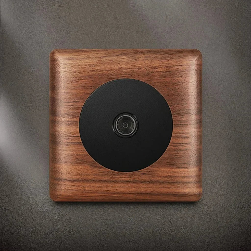 Interruttore in legno di noce dallo stile retrò con indicatore LED WalnutSwitch