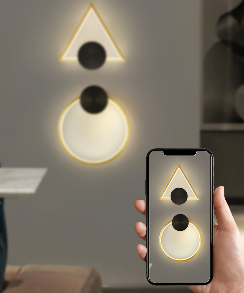 LumiForm | Slank Geometrisk Vegglampe for Moderne Rom