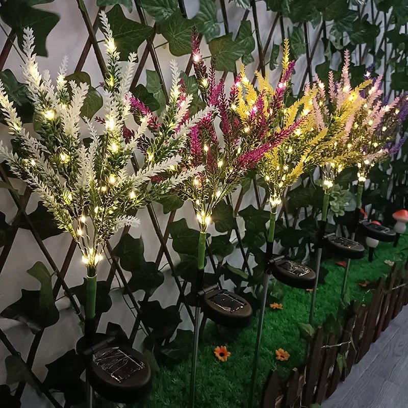 Lumières solaires RadiantLeaf Lavande, allumage automatique au crépuscule pour les amoureux d'un jardin romantique