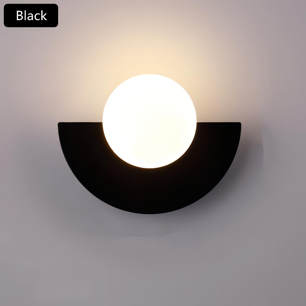 LED vegglampe Halvmåne | Minimalistisk design for innendørs belysning