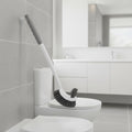 BrightReach falra szerelhető, kétoldalas WC-kefe alapos mélytisztításhoz