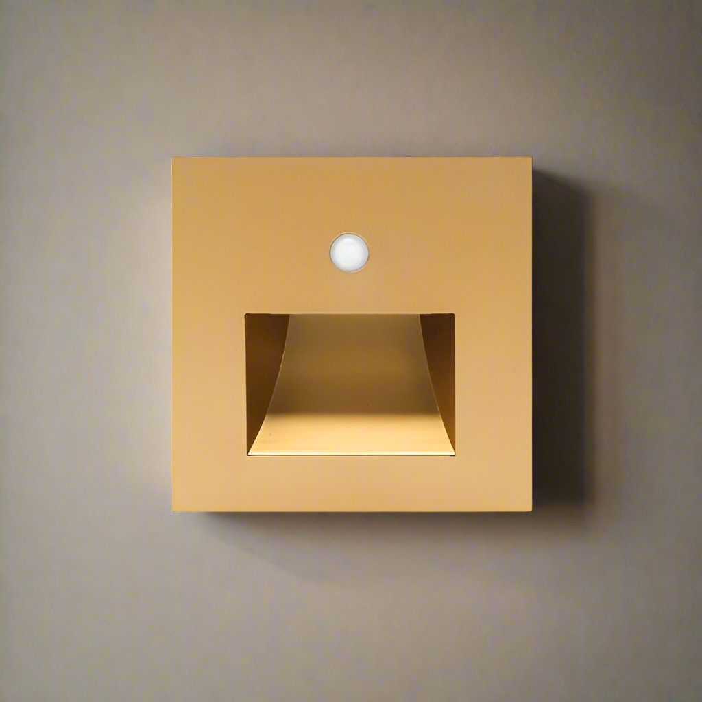 LumaNova LED-Wandlampe mit Bewegungssensor, langlebige Aluminium-Flurleuchte