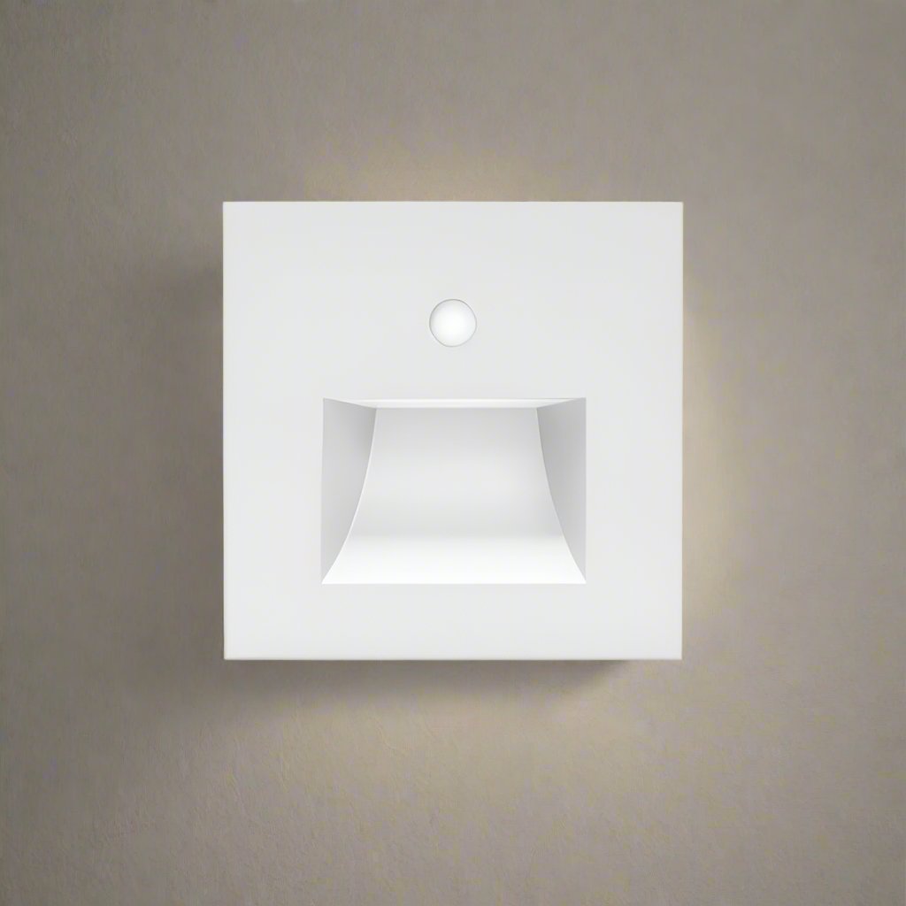 LumaNova LED-Wandlampe mit Bewegungssensor, langlebige Aluminium-Flurleuchte