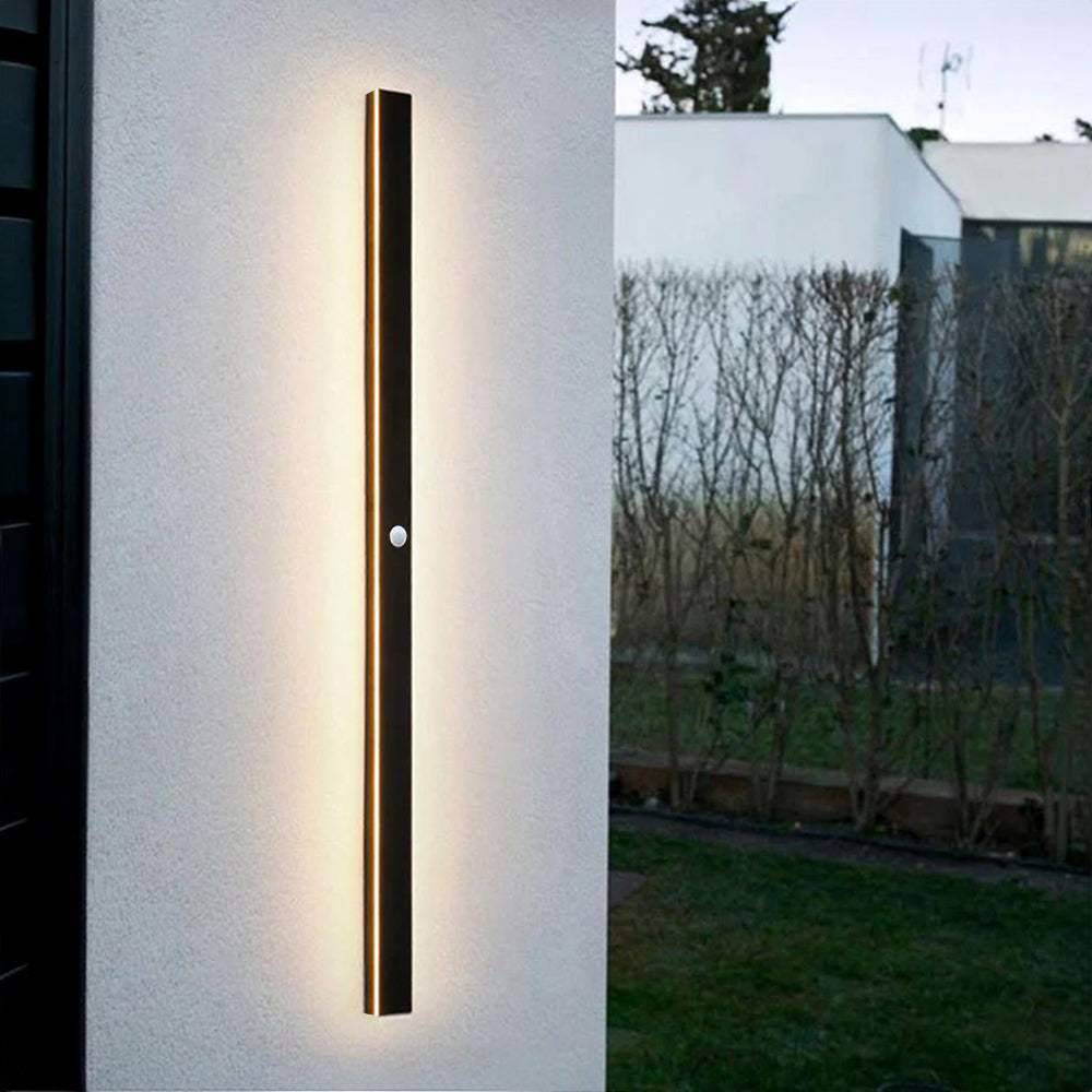 Elara | Linear Outdoor Wall Light | Orntli