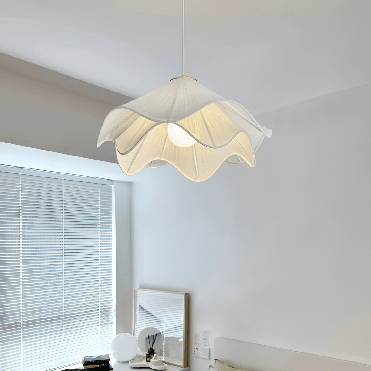Lustră LED din material textil pentru montaj pe tavan, pentru spații de locuit