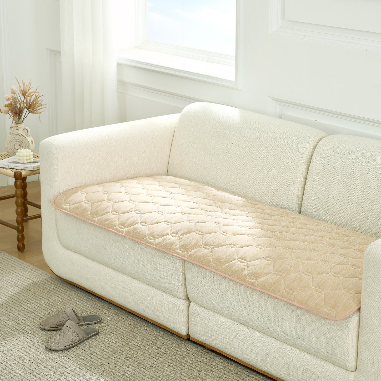 Leakproof Pet Couch Cover with Qmax Cooling Technology | Durable & Waterproof Sofa Protector for Stress-Free Relaxation 4