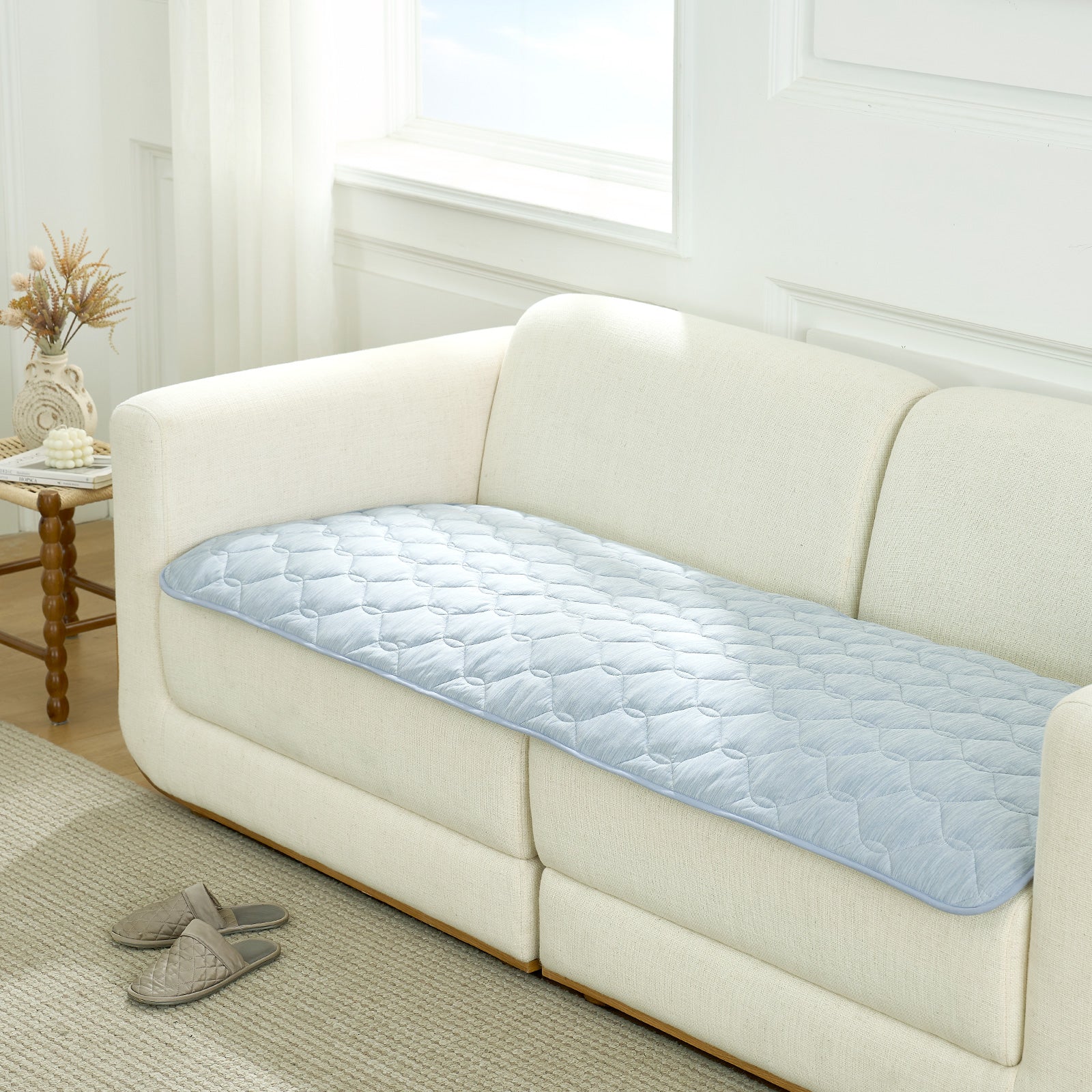 Leakproof Pet Couch Cover with Qmax Cooling Technology | Durable & Waterproof Sofa Protector for Stress-Free Relaxation 9