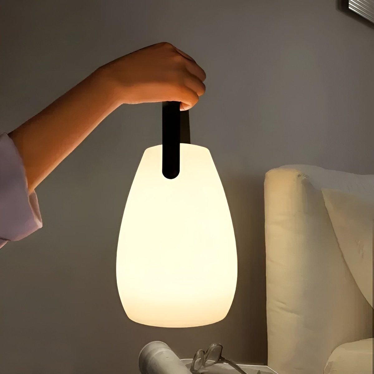 RADIANTA bordlampe trådløs LED med 16 farver stemningsbelysning