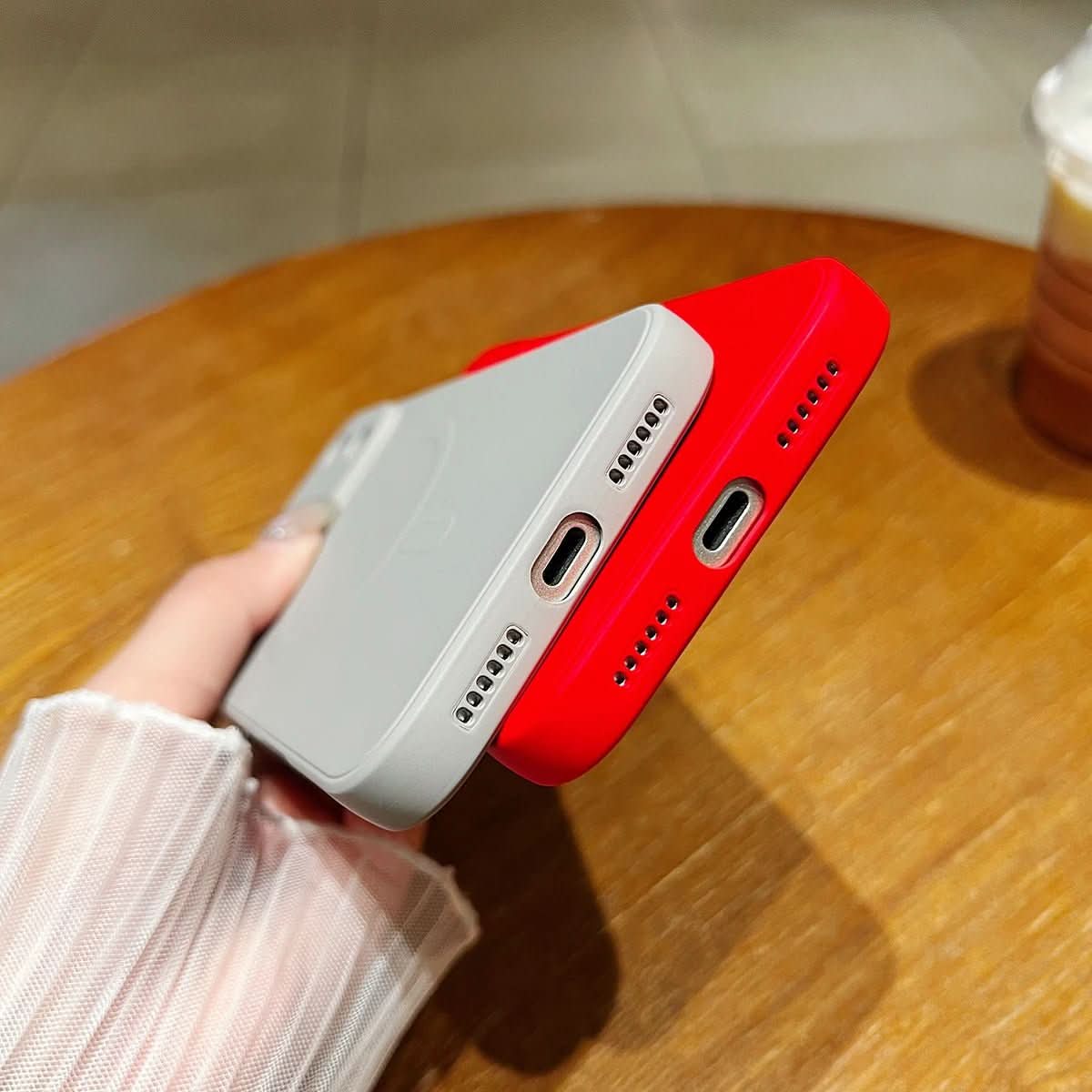 NovaGuard magnetický měkký silikonový obal pro iPhone 17 s bezpečným úchopem