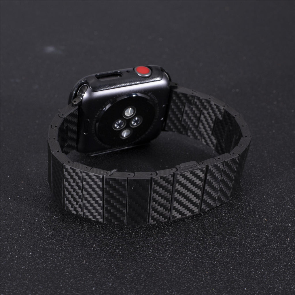 Erkekler için Apple Watch Karbon Fiber Kayış - Sportif ve Zarif Stil