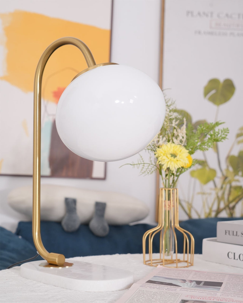 LumiPuff | Pillecukor ihlette puha rózsaszín üveg asztali lámpa