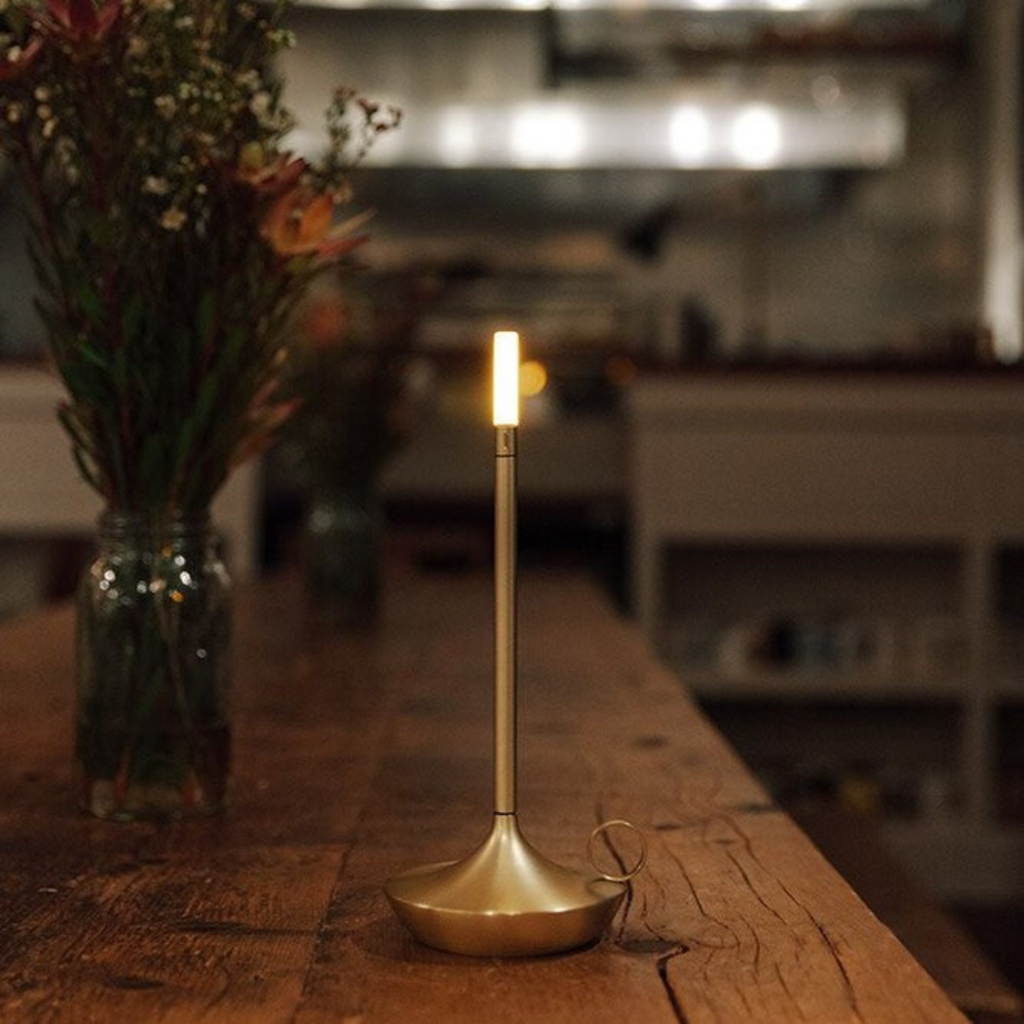 Minimalista LED gyertyalámpa | Újratölthető lánghatású világítás