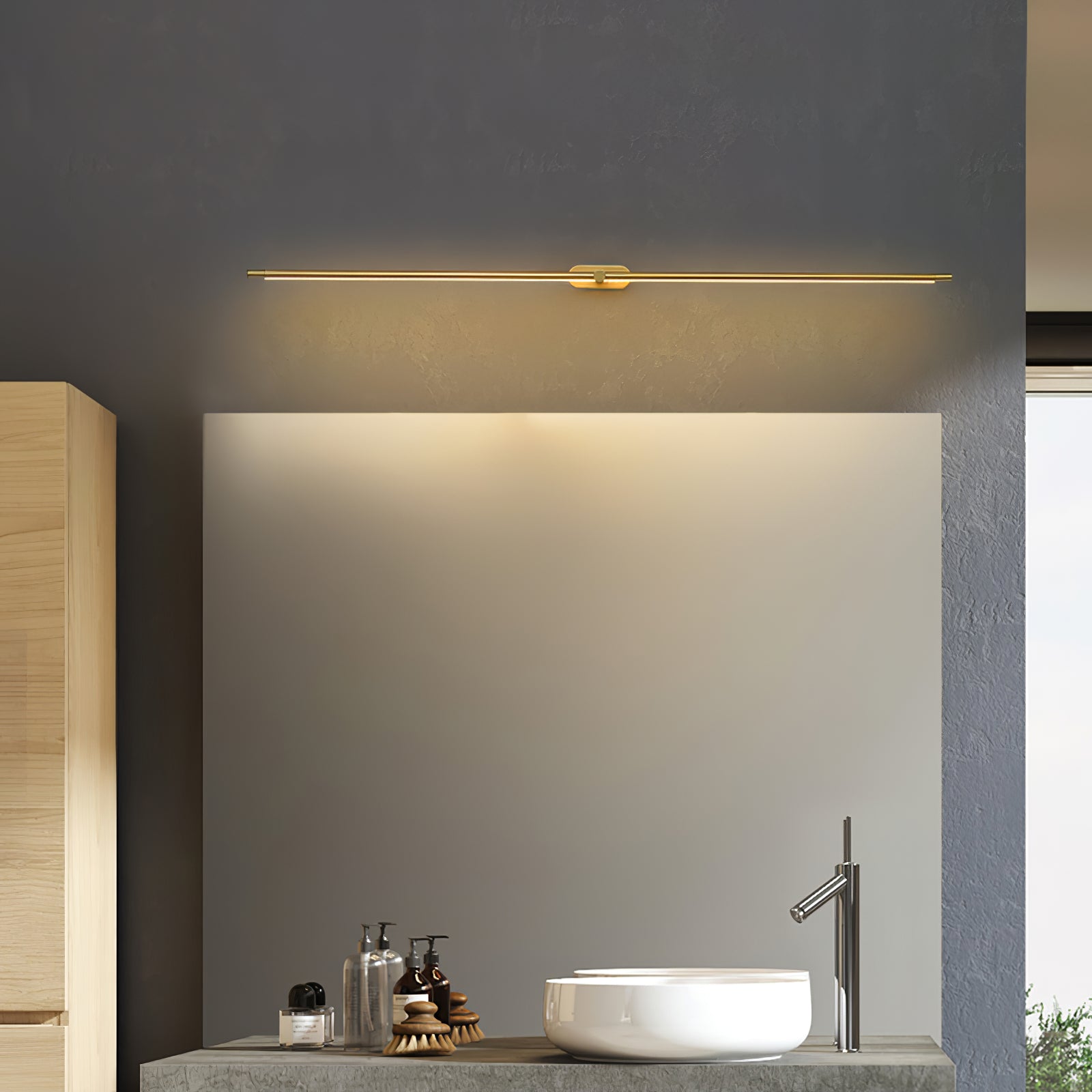 Cressa | Minimalist Linear Wall Lamp | Orntli