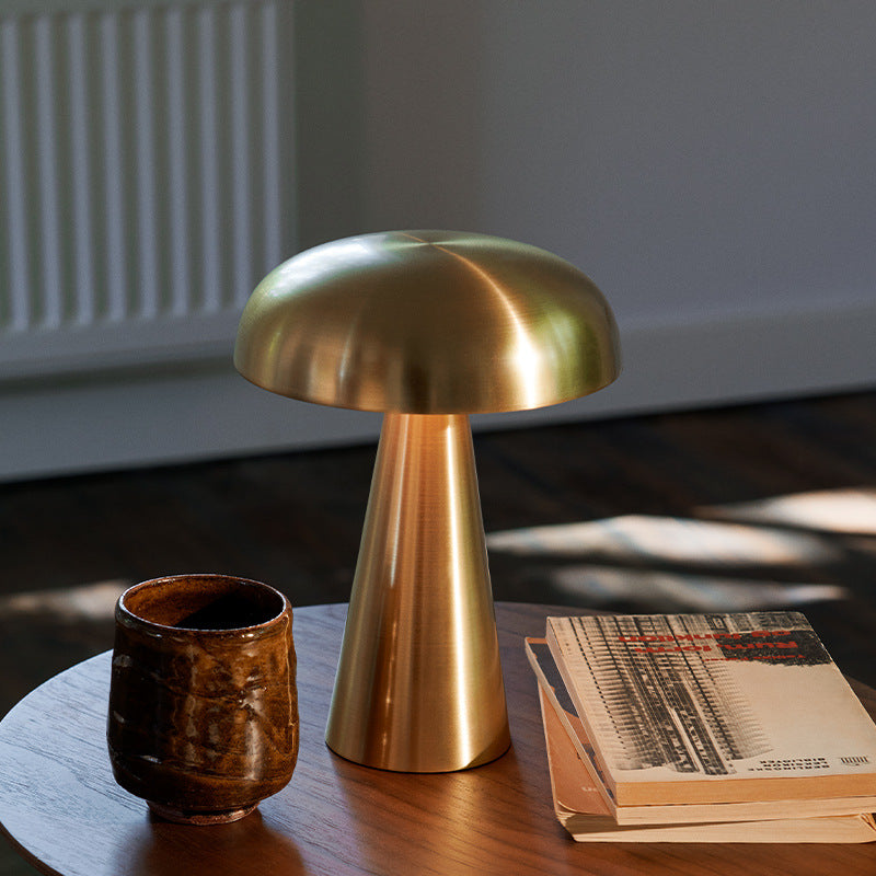Kirra Minimalistische Schreibtischlampe | Orntli