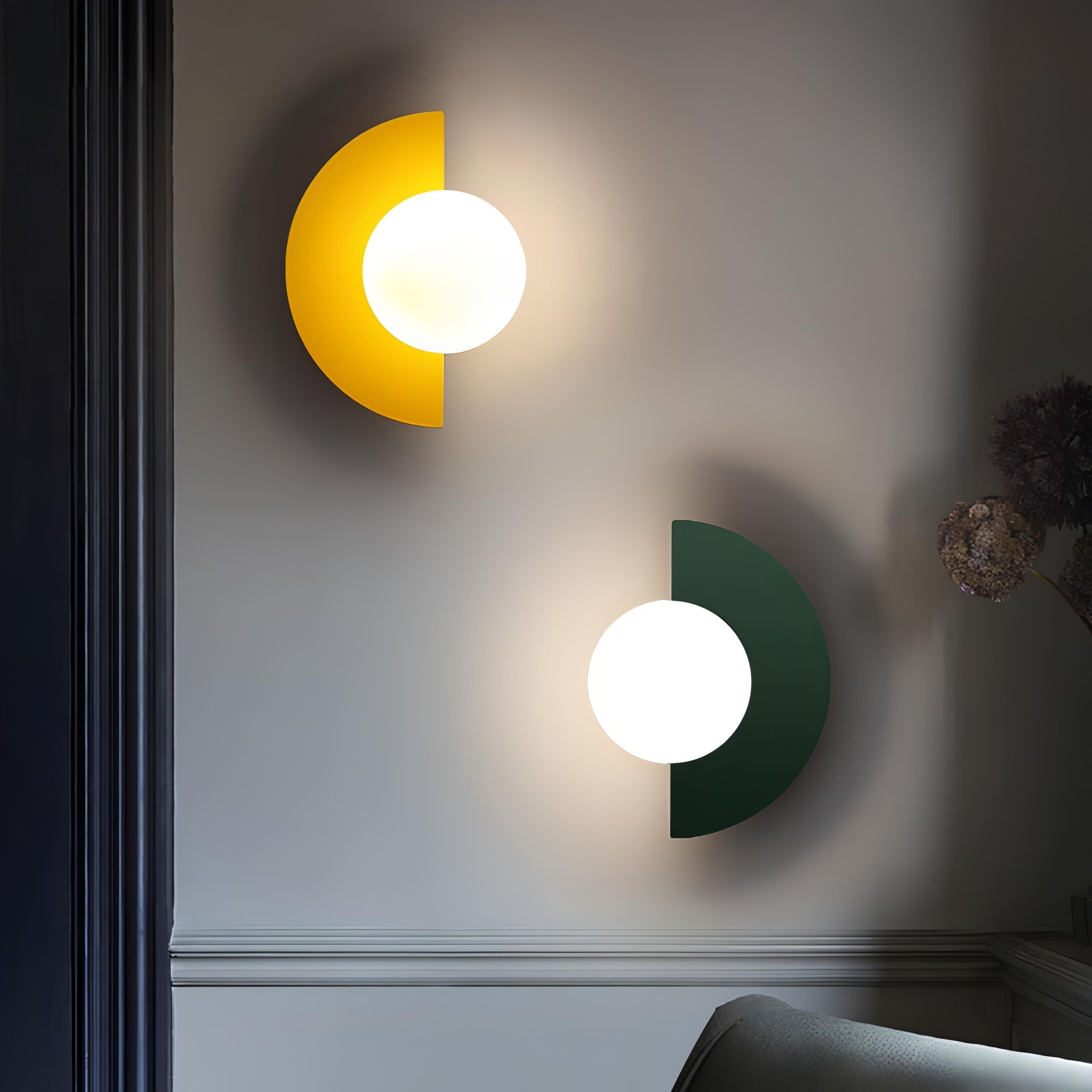 Novara Semicircular Wall Light | Orntli