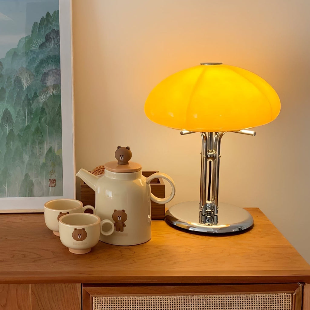 Pilz-Tischlampe im Bauhaus-Stil | Orntli