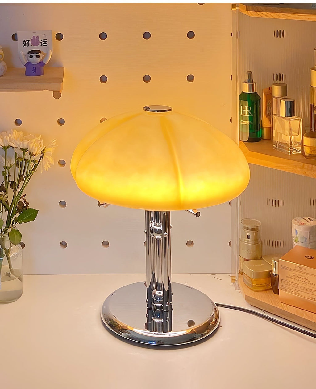 Pilz-Tischlampe im Bauhaus-Stil | Orntli