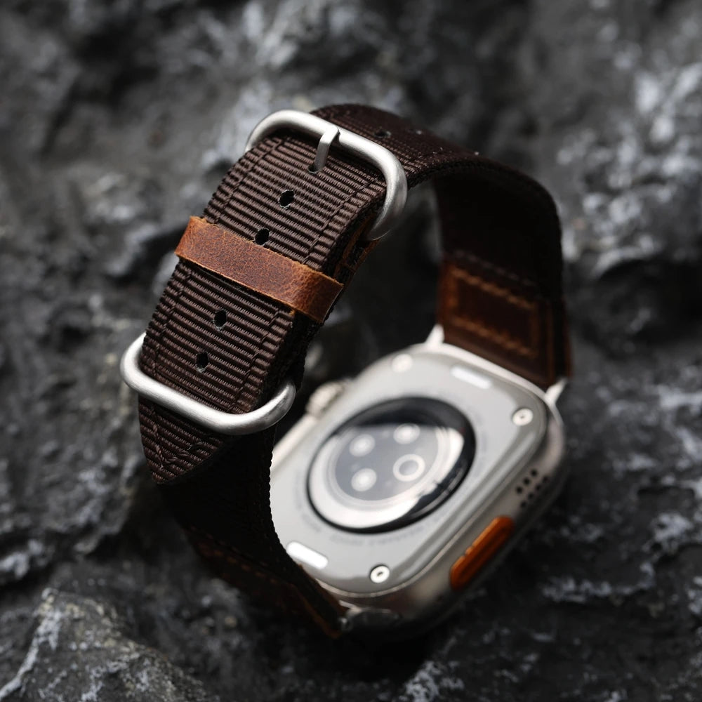 Prémiový ručně vyráběný nylonový kožený řemínek pro Apple Watch