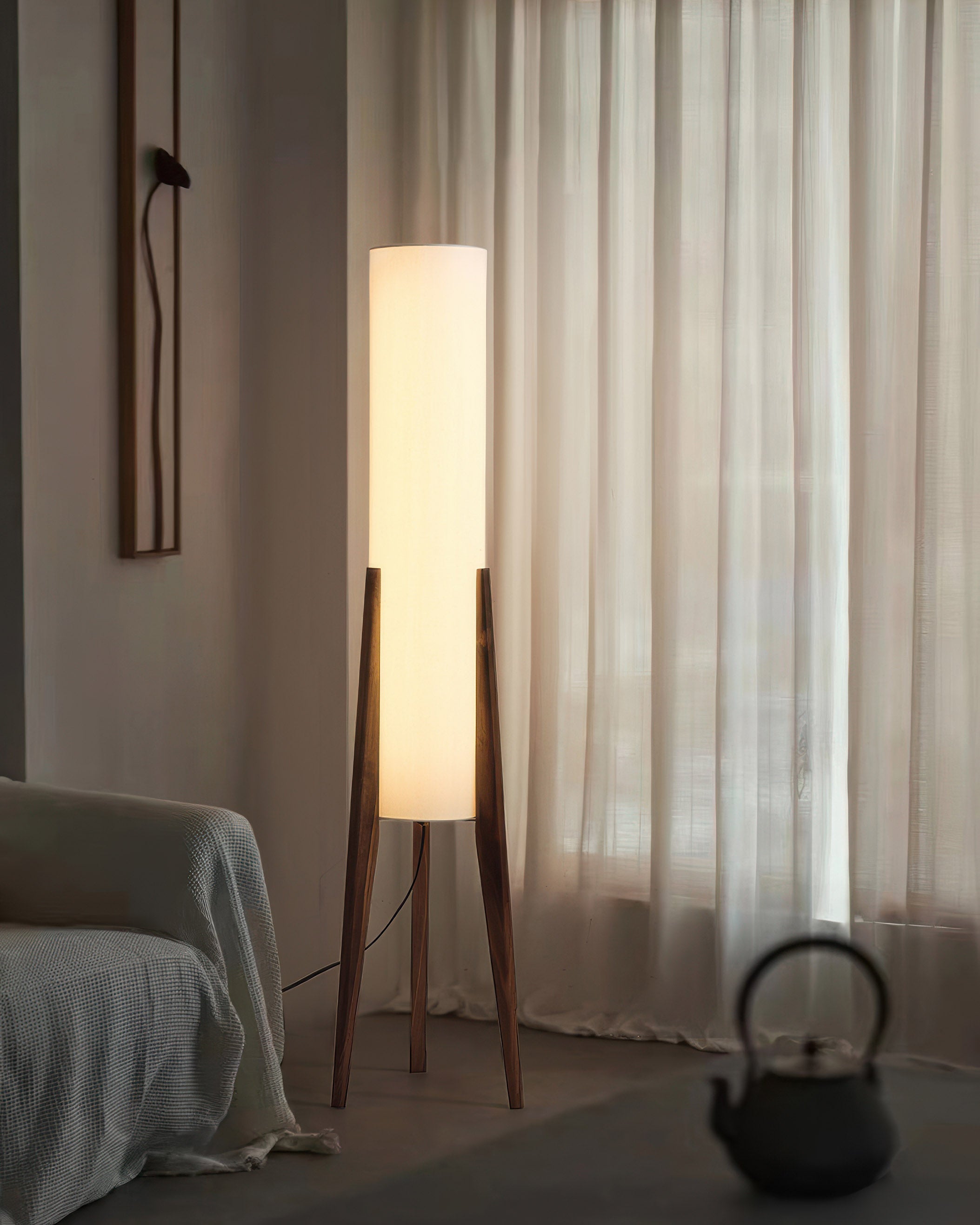 Stojací lampa z ořechového dřeva, umělecká lampa z masivu