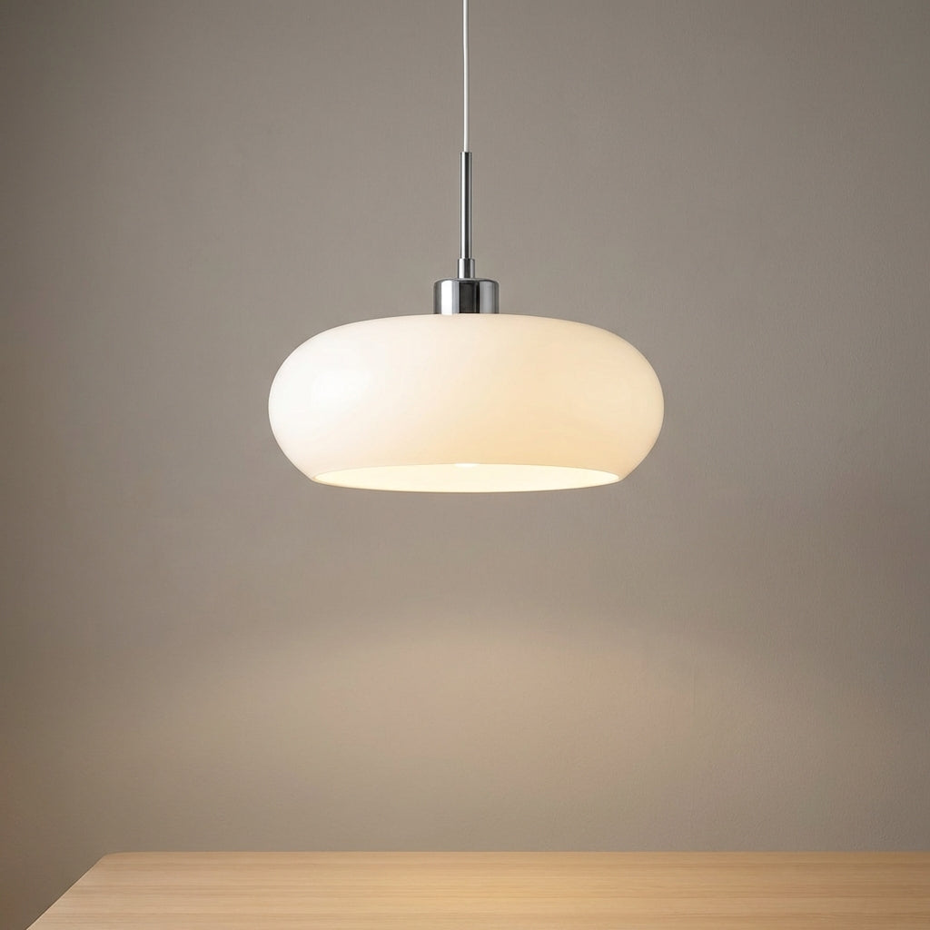 Vero Bauhaus-inspirert pendellampe i glass og metall