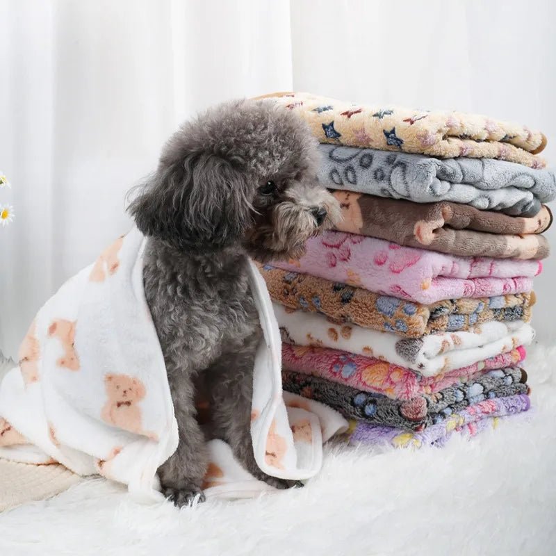 PawEase Plush Flannel Pet Blanket For Dogs And Cats, Cozy Easy Care