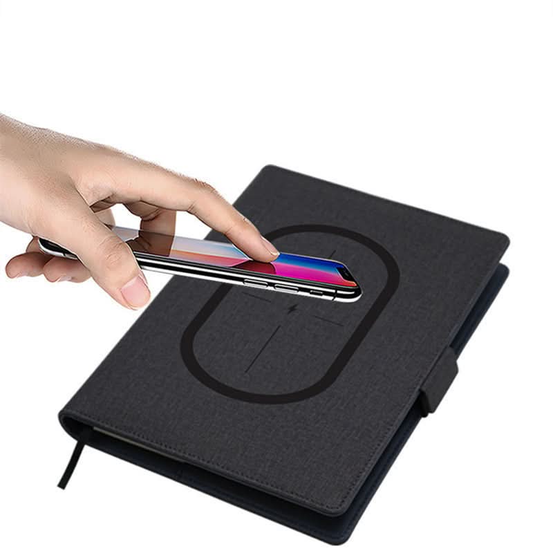 Voltfolio A5 kožený zápisník s bezdrátovým nabíjením pro profesionály