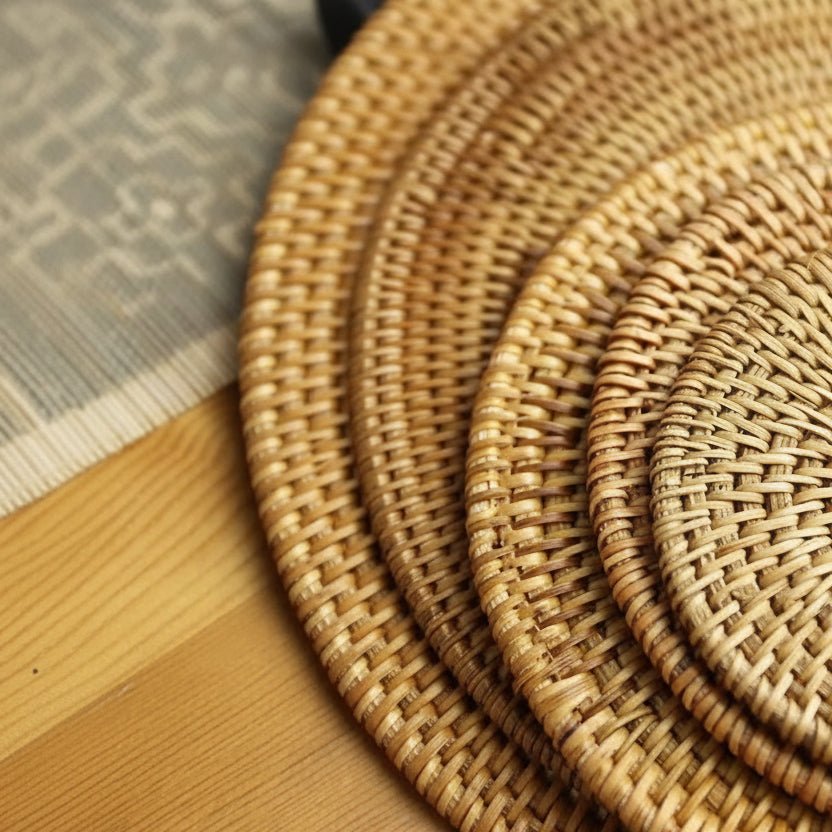 AzureLeaf Rattan Underlag Sett 6 Deler Skli-frie Drikkebrikker for Stilfulle Bord
