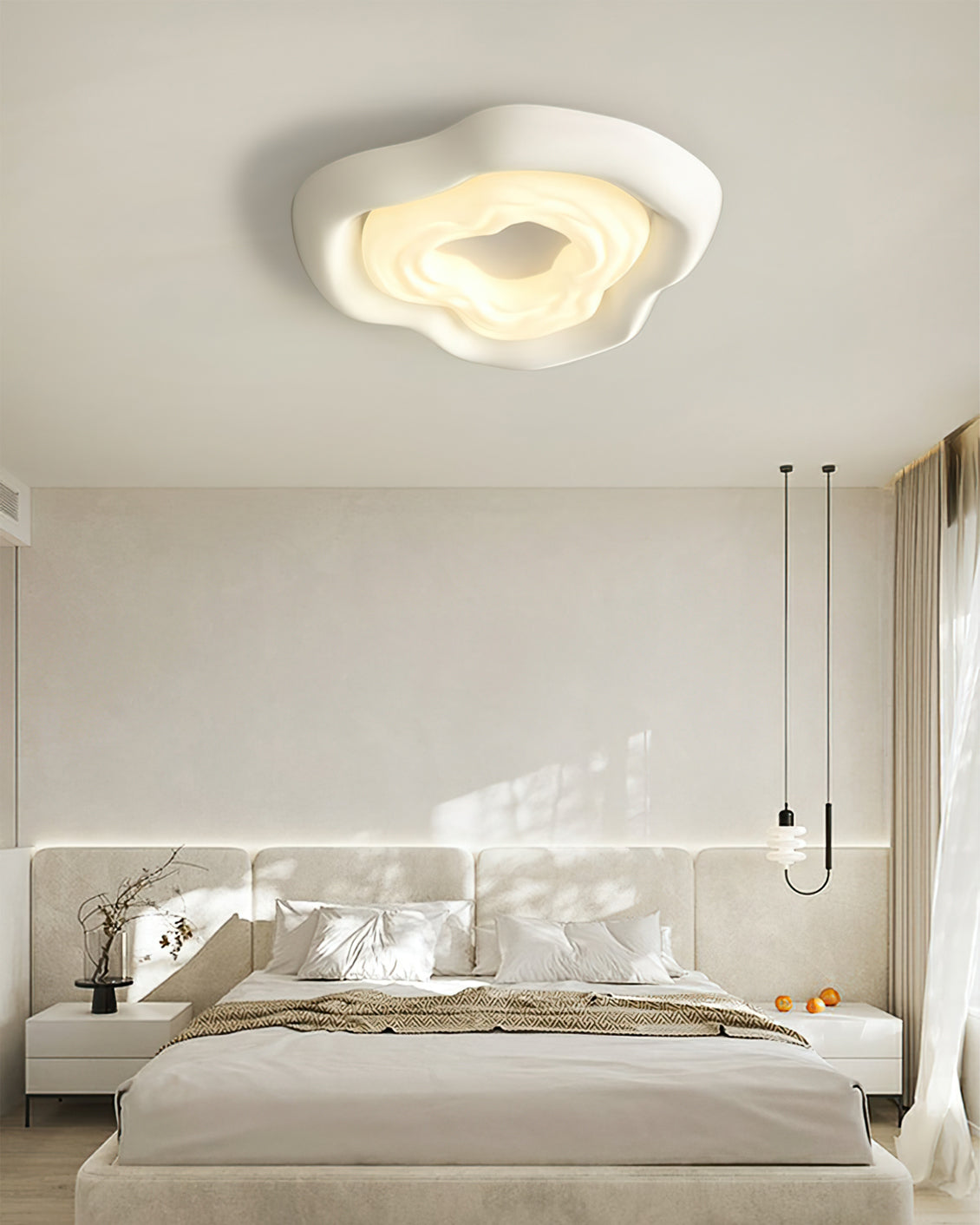 Lampa sufitowa Bellora Bloom w kształcie róży z ciepłym światłem