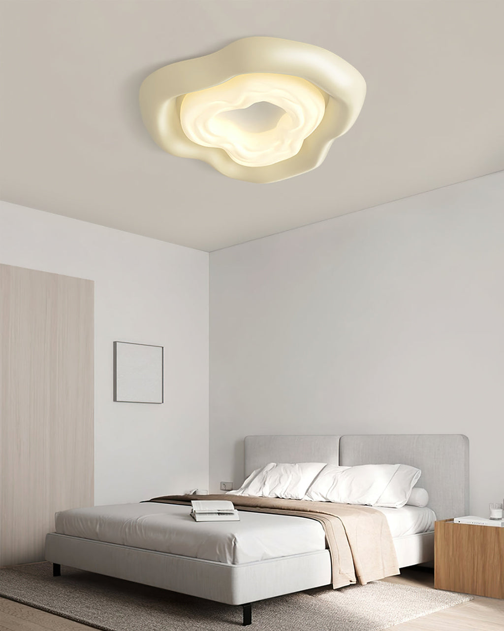Lampa sufitowa Bellora Bloom w kształcie róży z ciepłym światłem