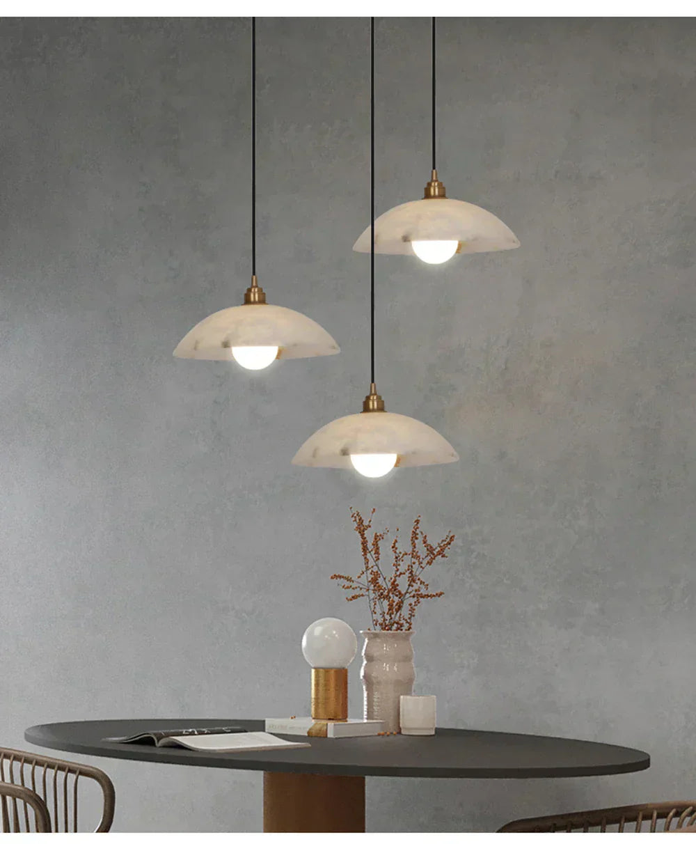 Lampade a sospensione Inigo in alabastro marmo