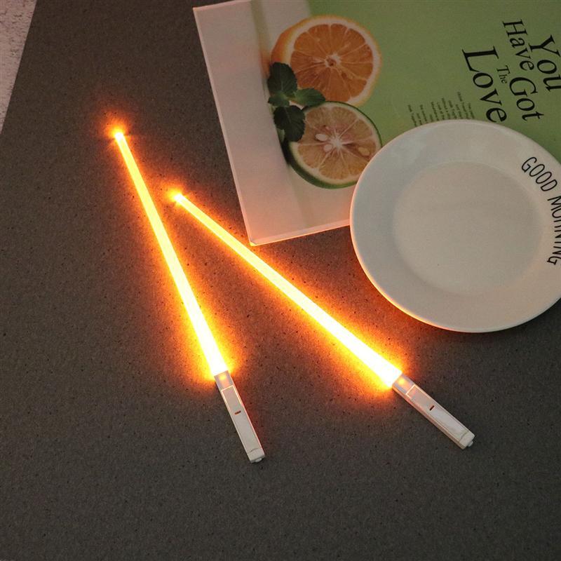 LED-Essstäbchen sind die coolsten