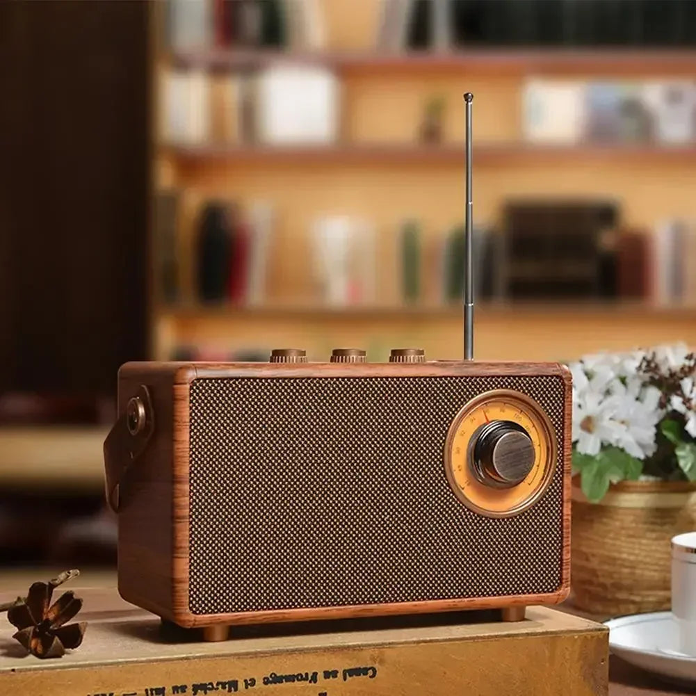 2024 Retro Træ Bluetooth Højttaler - Stilfuld Bærbar Stereo til Hjem, Camping og Rejser