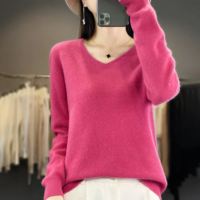 Vera: 100% Merinould Sweater med V-hals