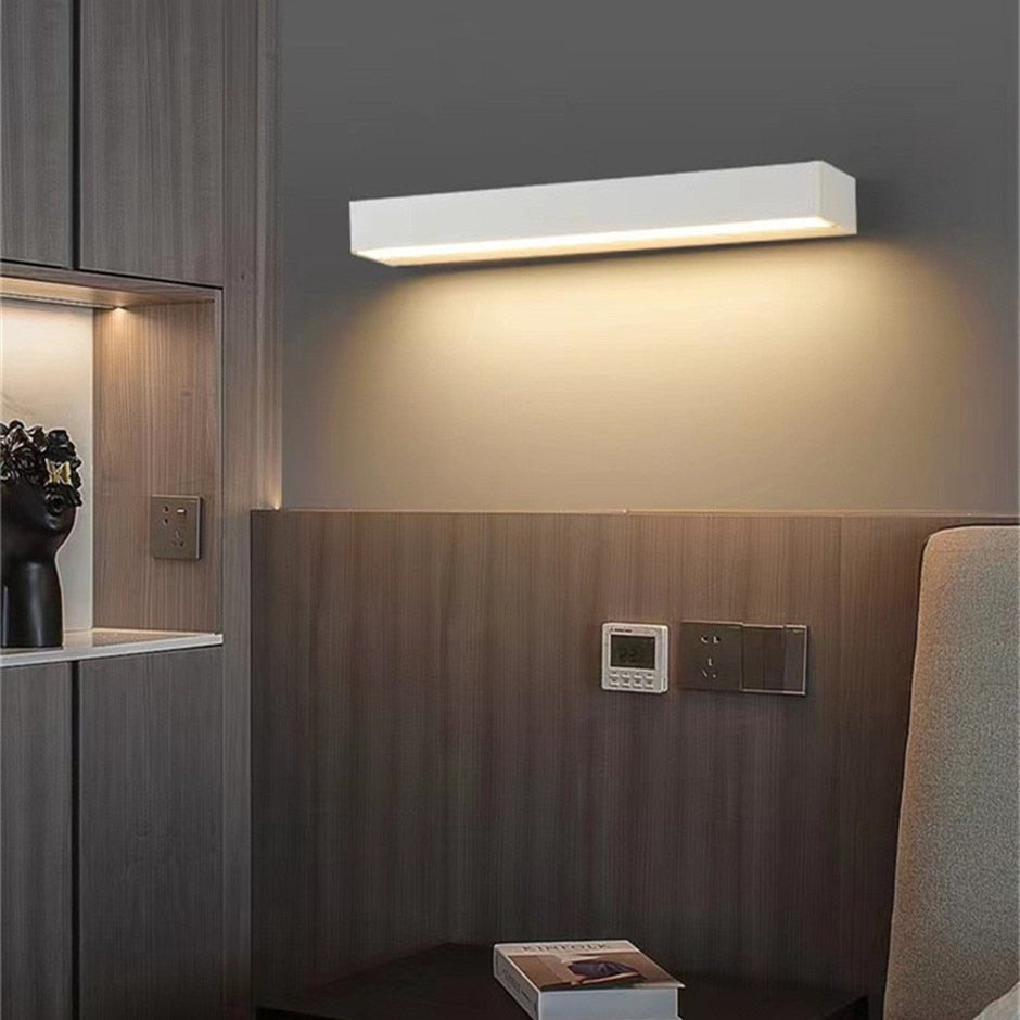 Luminara | Værbestandig Elegant Hagevegglampe