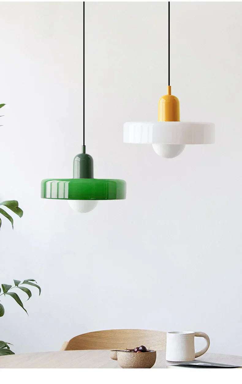 Nyra Northlight glass takpendel inspirert av nordisk design