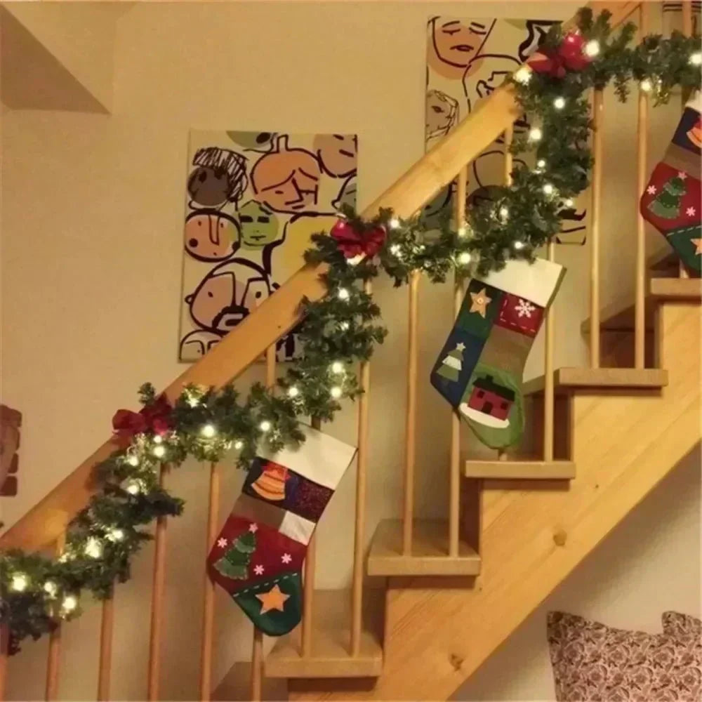 Guirlande de Noël en rotin illuminée LumaWeave avec LED blanc chaud, 2,7 m pour manteau de cheminée