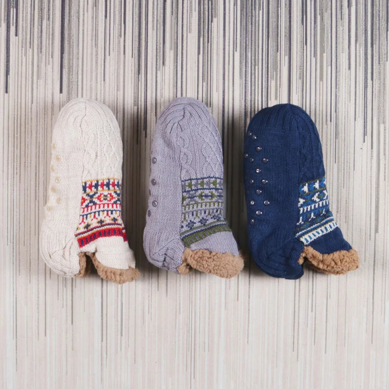 CozyStep Rutschfeste Yoga- und Schneesocken | Warme Unisex-Hausschuhe für Herbst und Winter