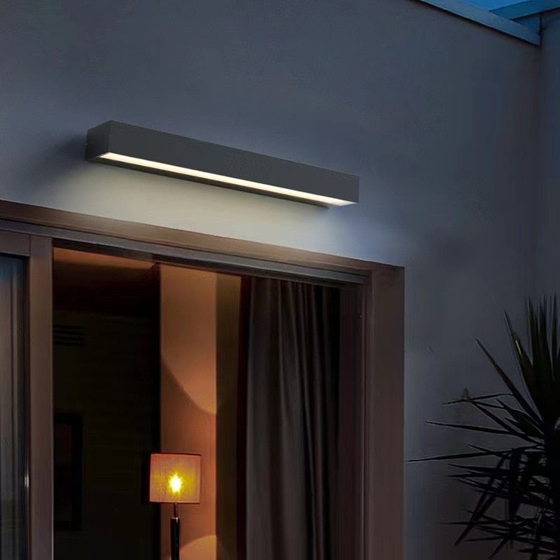 Luminara | Værbestandig Elegant Hagevegglampe