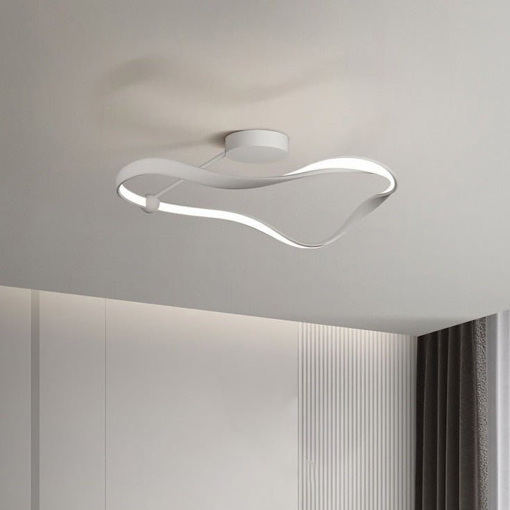 Astrin | Minimal Abstract Ceiling Light | Orntli
