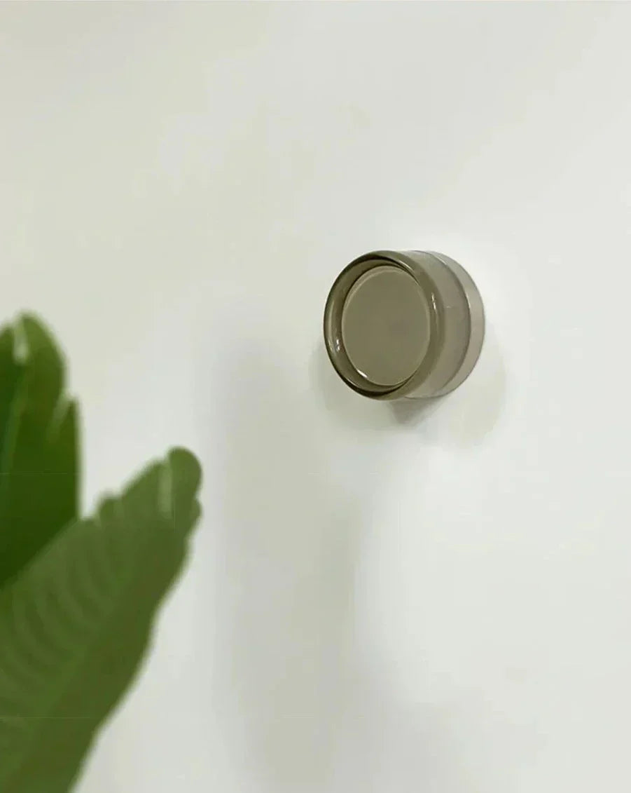 Aurelia Glas-Wandleuchte im zeitgenössischen Stil
