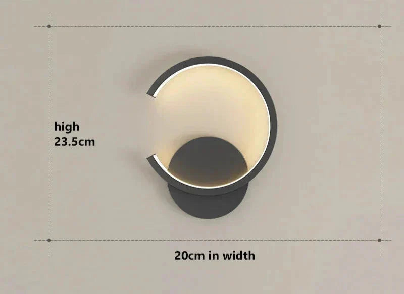 NovaLume Vegglampekolleksjon med LED og aluminium