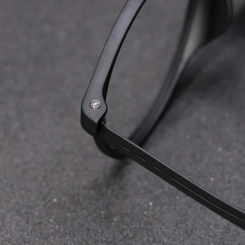Ultraleichte Blaulichtfilter-Brille