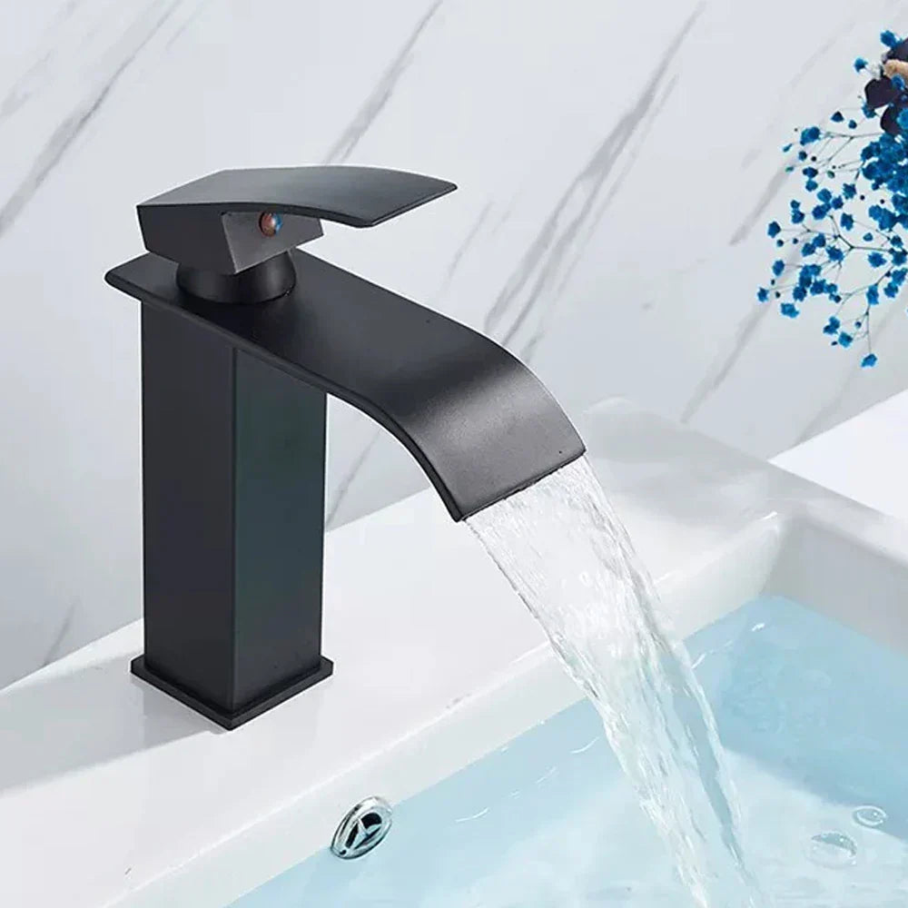 Nexa Baterie Cascadă Neagră Mixer Modern pentru Chiuvetă de Baie